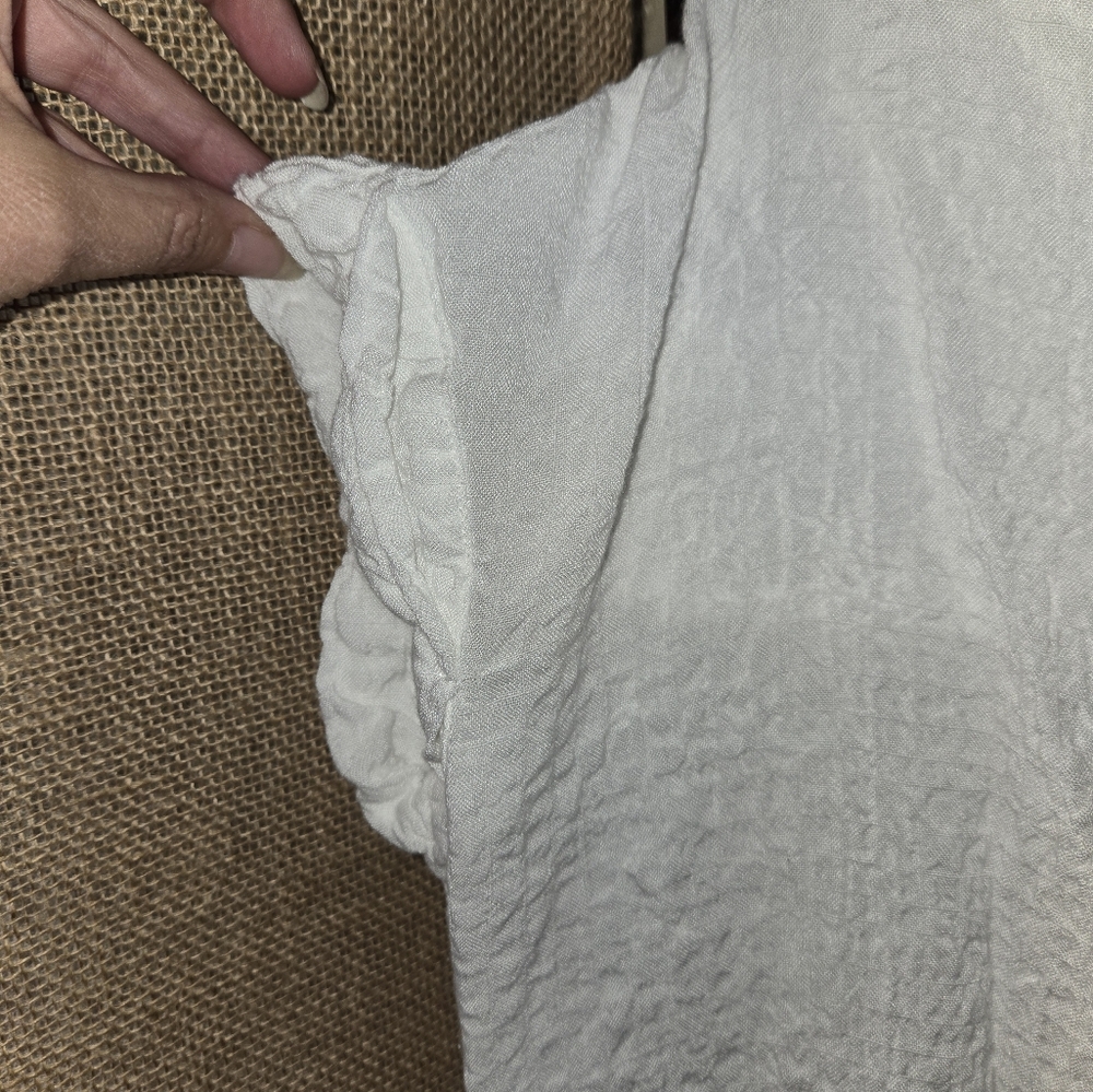 Women's Jane + Delancey White Roll Sleeve V Neck Top Size Small - Picture 2 of 11
